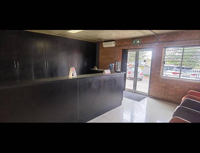 INDUSTRIAL PROPERTY TO RENT IN N4 GATEWAY INDUSTRIAL PARK